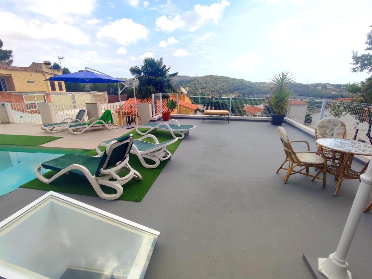 Apartamento Falconera. A Faldas De La Montaña.