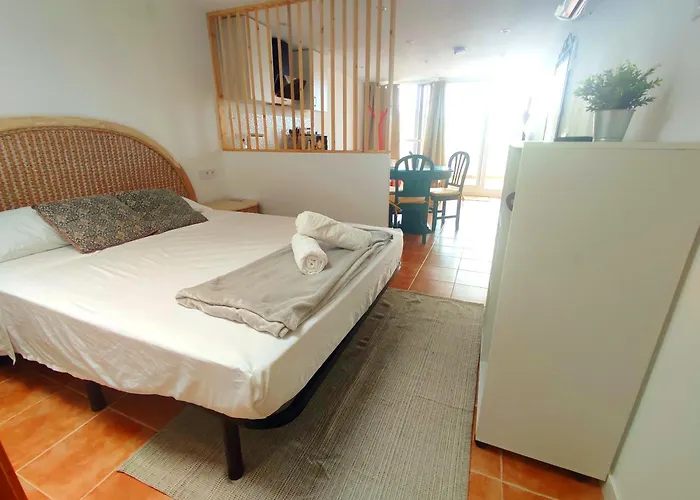 Villa Falconera Apartaments, Gandia A Las Faldas De La Montana