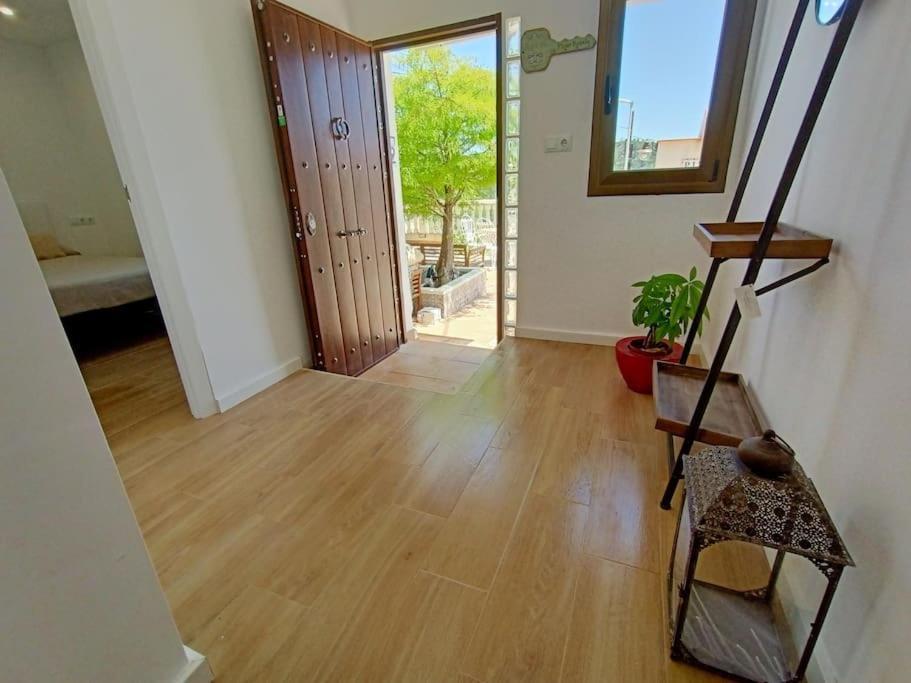 Falconera Apartaments, A Faldas De La Montana Gandía