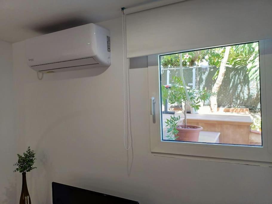 Falconera Apartaments, A Faldas De La Montana